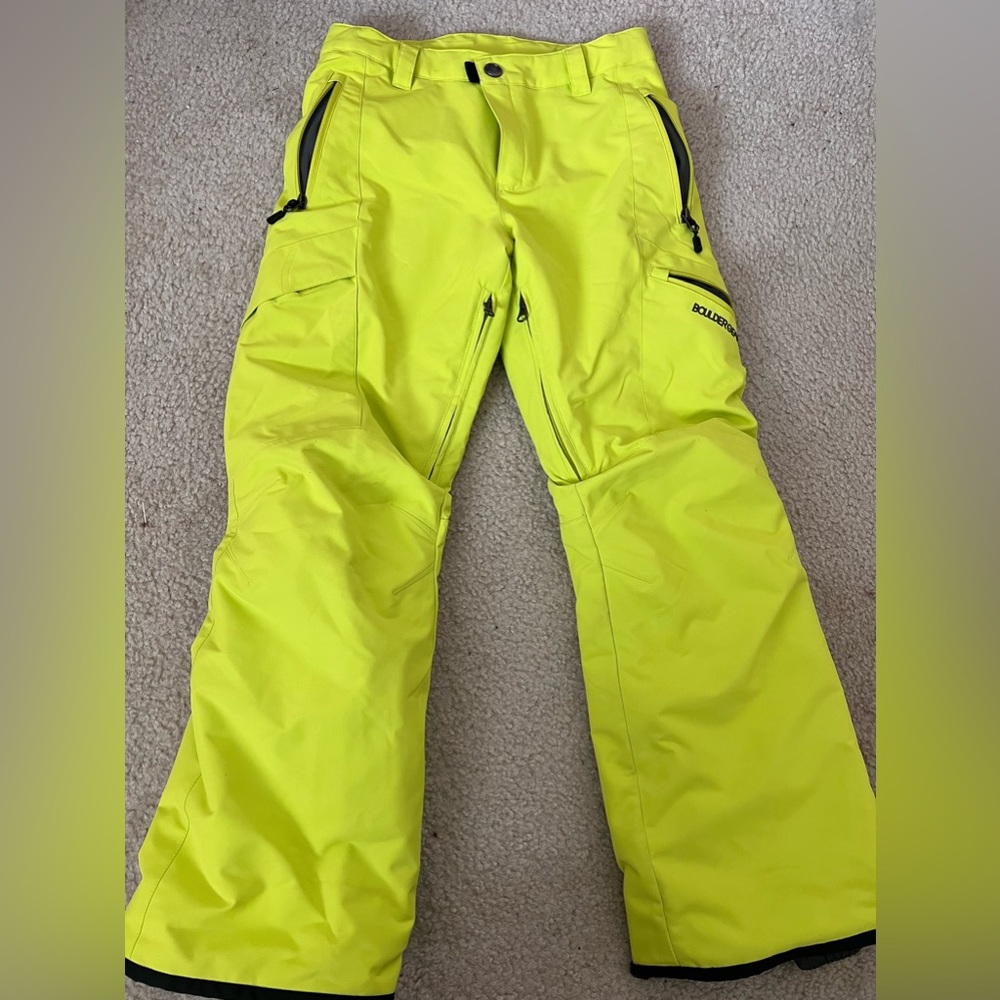 Boys Boulder Gear Bolt Insulated Cargo Snow Pants - Size Large